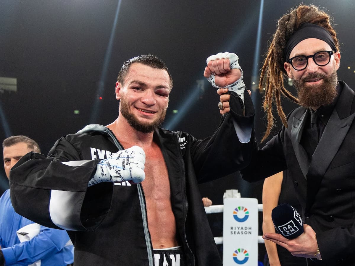 Imam Khataev vs Adam Deines