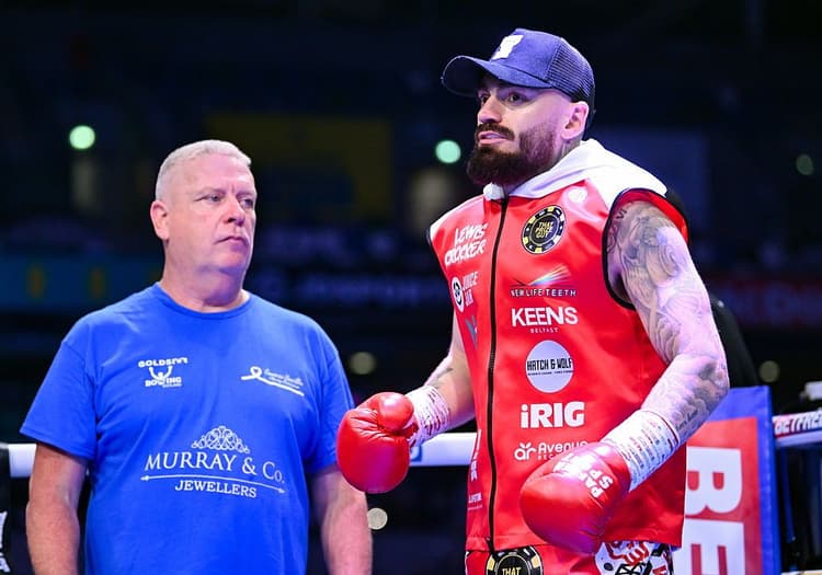 Le champion du monde Lewis Crocker se sépare de son entraîneur Billy Nelson