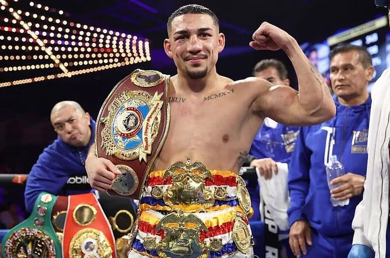 Teofimo Lopez vs Arnold Barboza