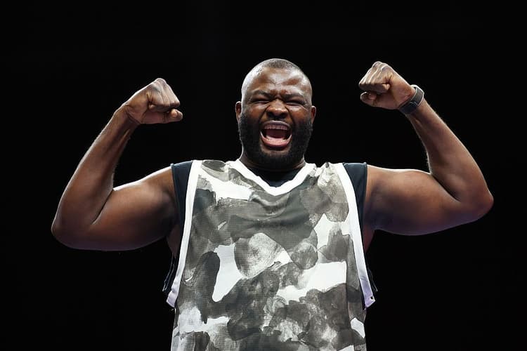 Quelle est la suite pour Martin Bakole ? Ben Shalom prépare son retour.