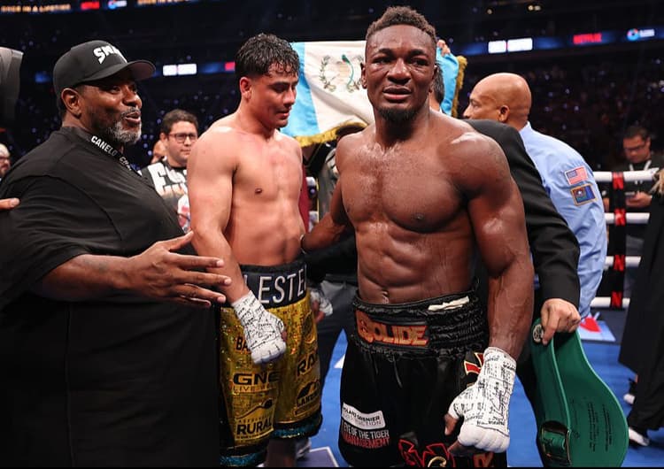 Christian Mbilli et Lester Martinez se livrent à un combat spectaculaire de 10 rounds, conclu par un match nul partagé.