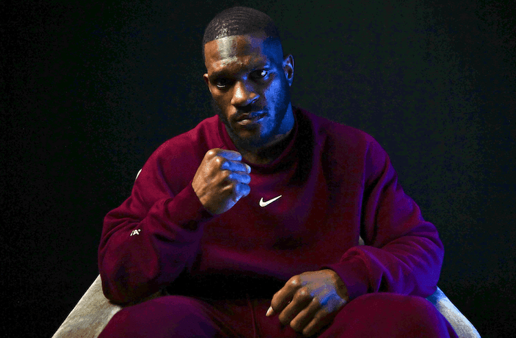 ¿Cómo puede Kurt Scoby vencer a Adam Azim y qué significaría?