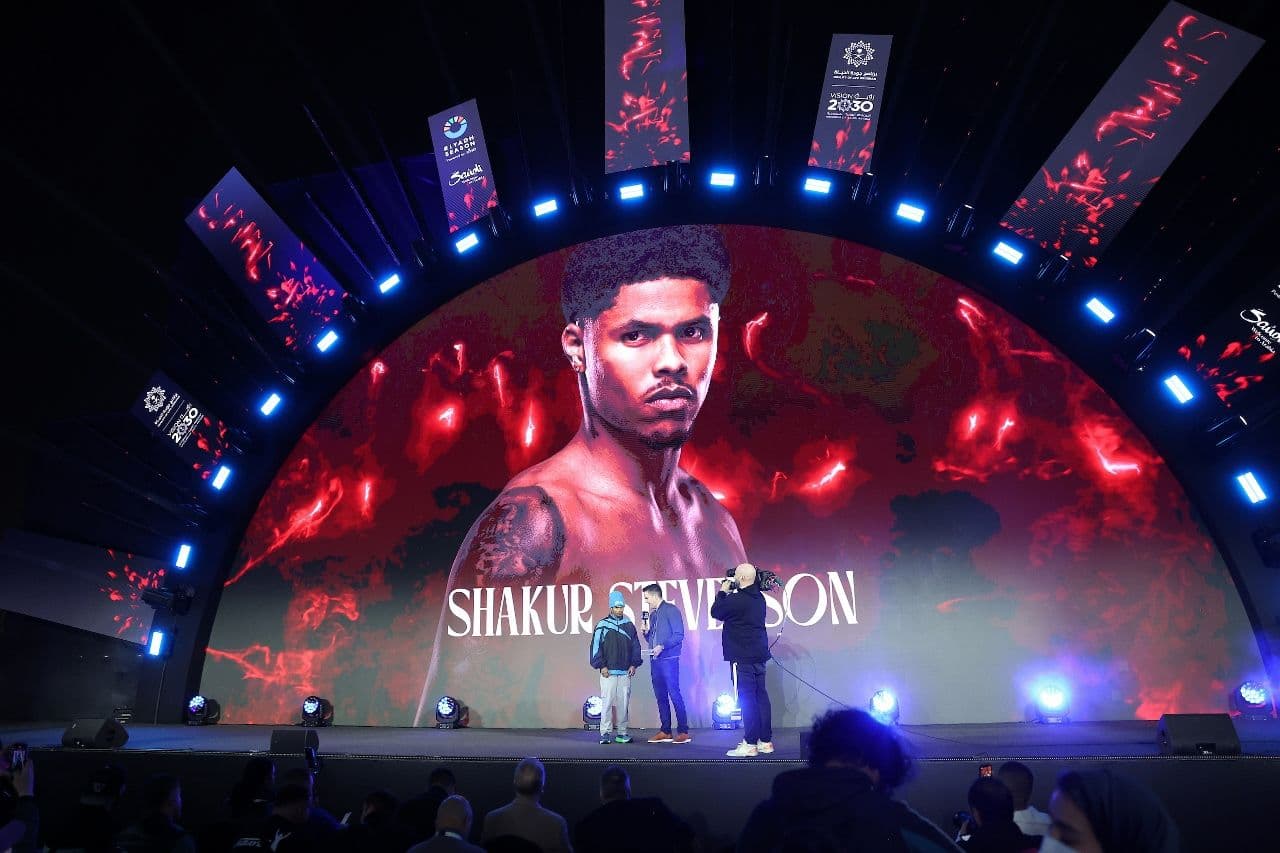 shakur-stevenson (1).jpg