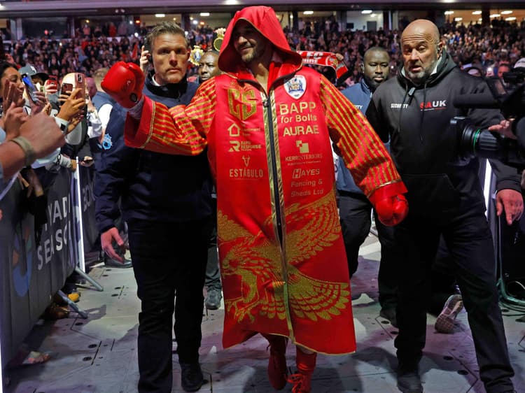 Le manager de Callum Simpson : Strictly Come Dancing et Hamzah Sheeraz à Oakwell