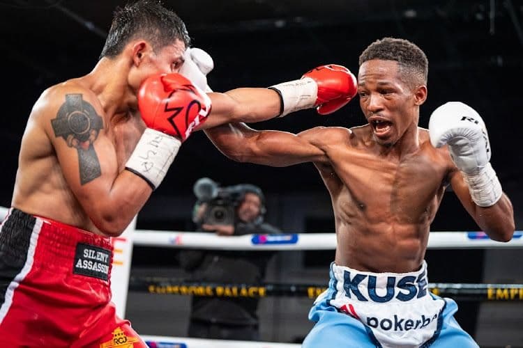 Siyakholwa Kuse affrontera Joey Canoy dans un éliminatoire WBC des poids paille