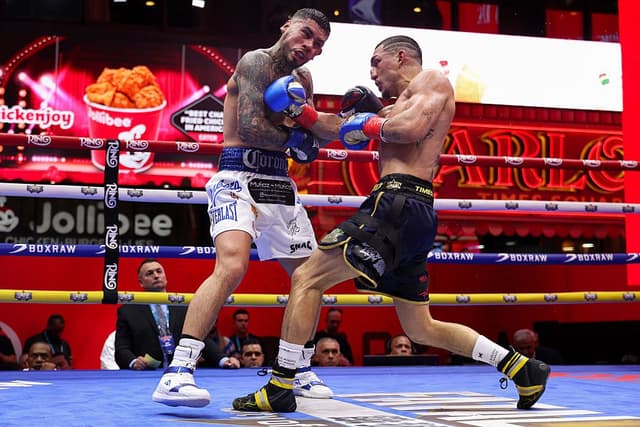 Teofimo Lopez Sharp, Dominant In Points Win Over Arnold Barboza Jr. On The Ring's Times Square Card