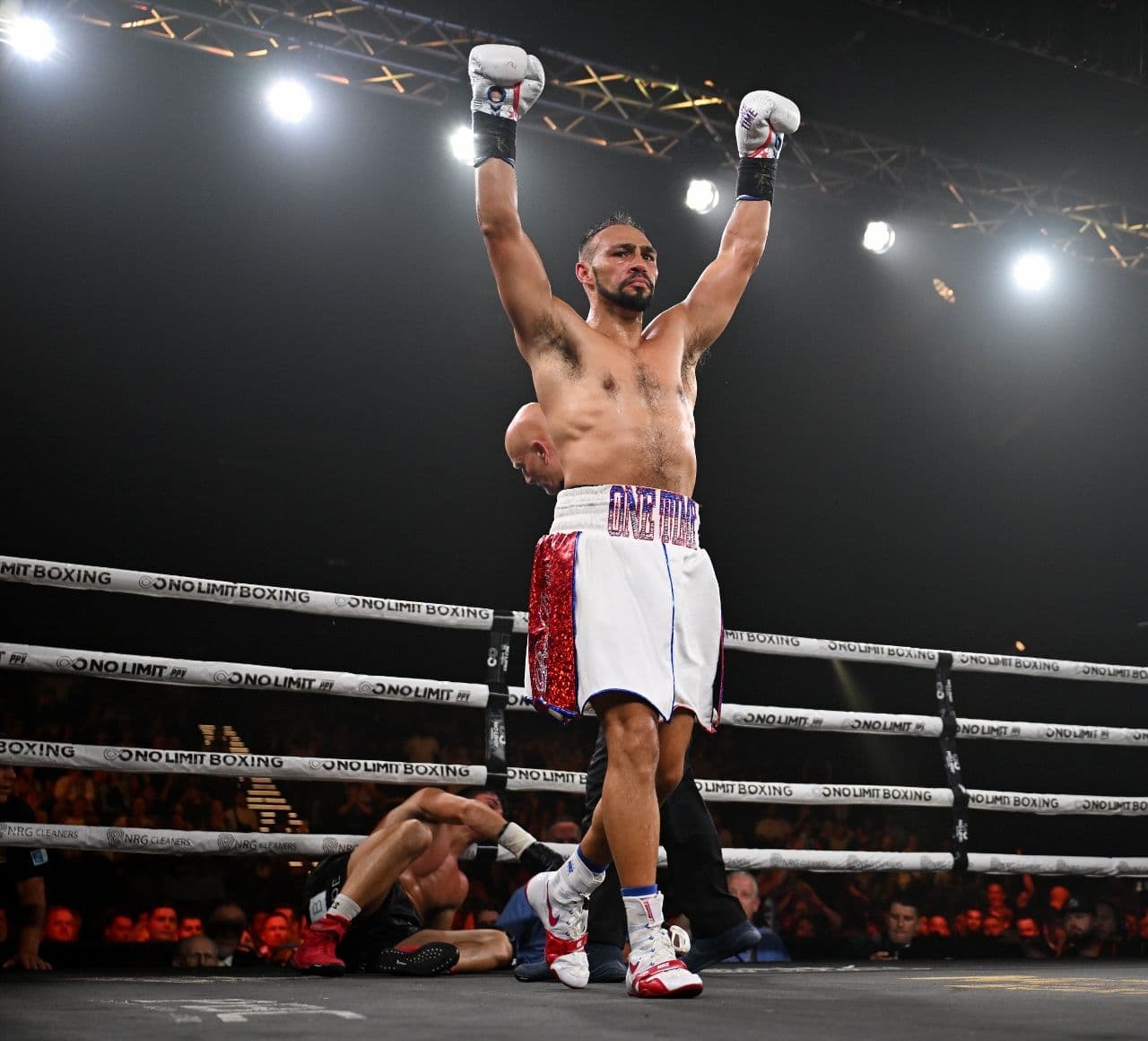 thurman-jarvis-fight (5).jpg