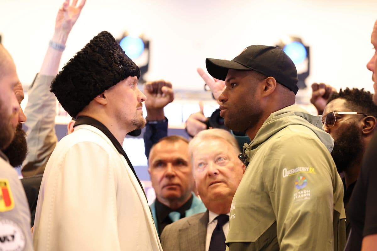 usyk-dubois (15).jpg