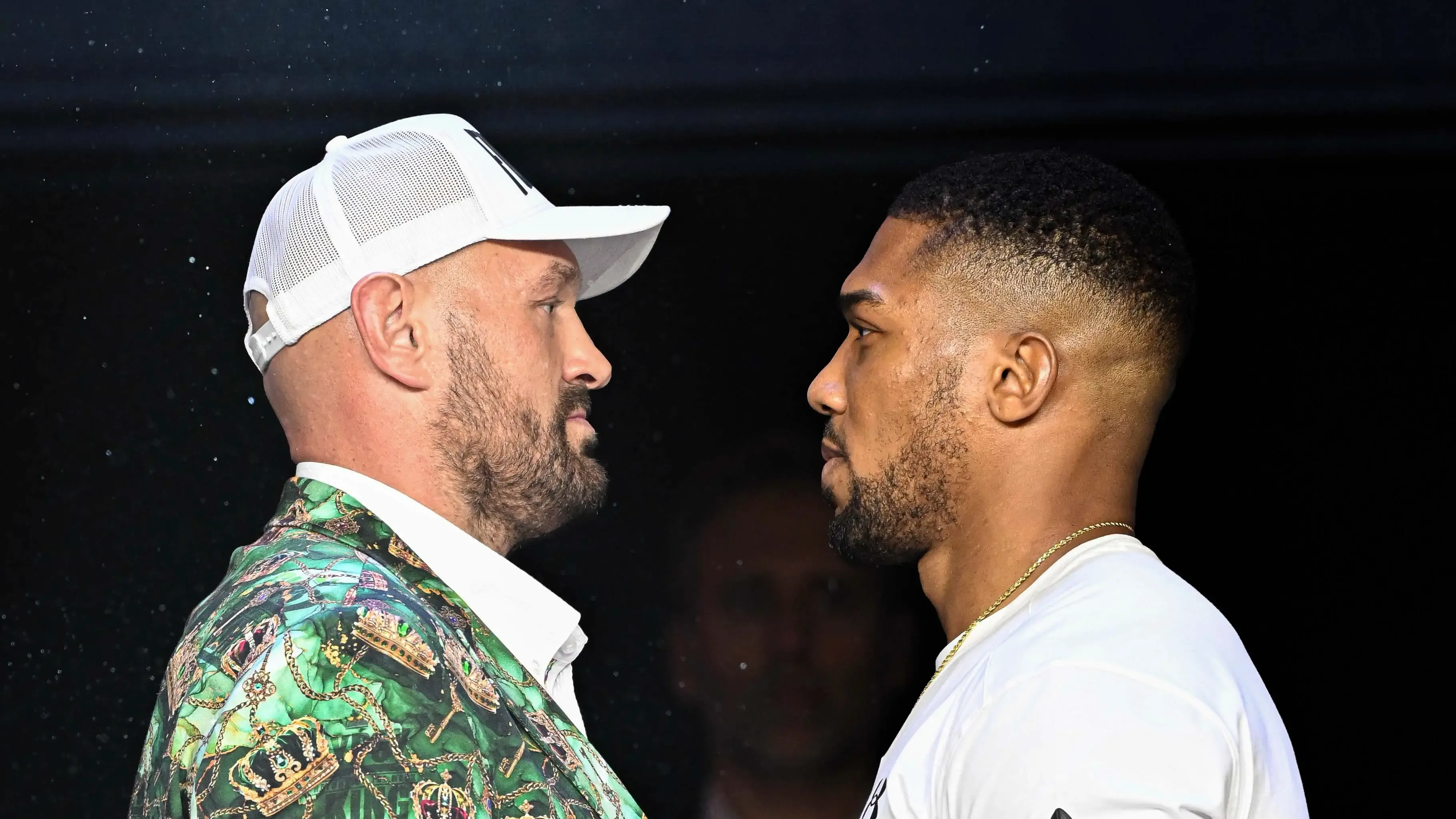 Declan Taylor: Who has the better resume – Fury or Joshua?