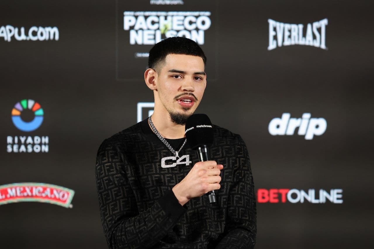 Diego Pacheco Sends Warning To Canelo: ‘Time is Ticking, I Can Beat Him’
