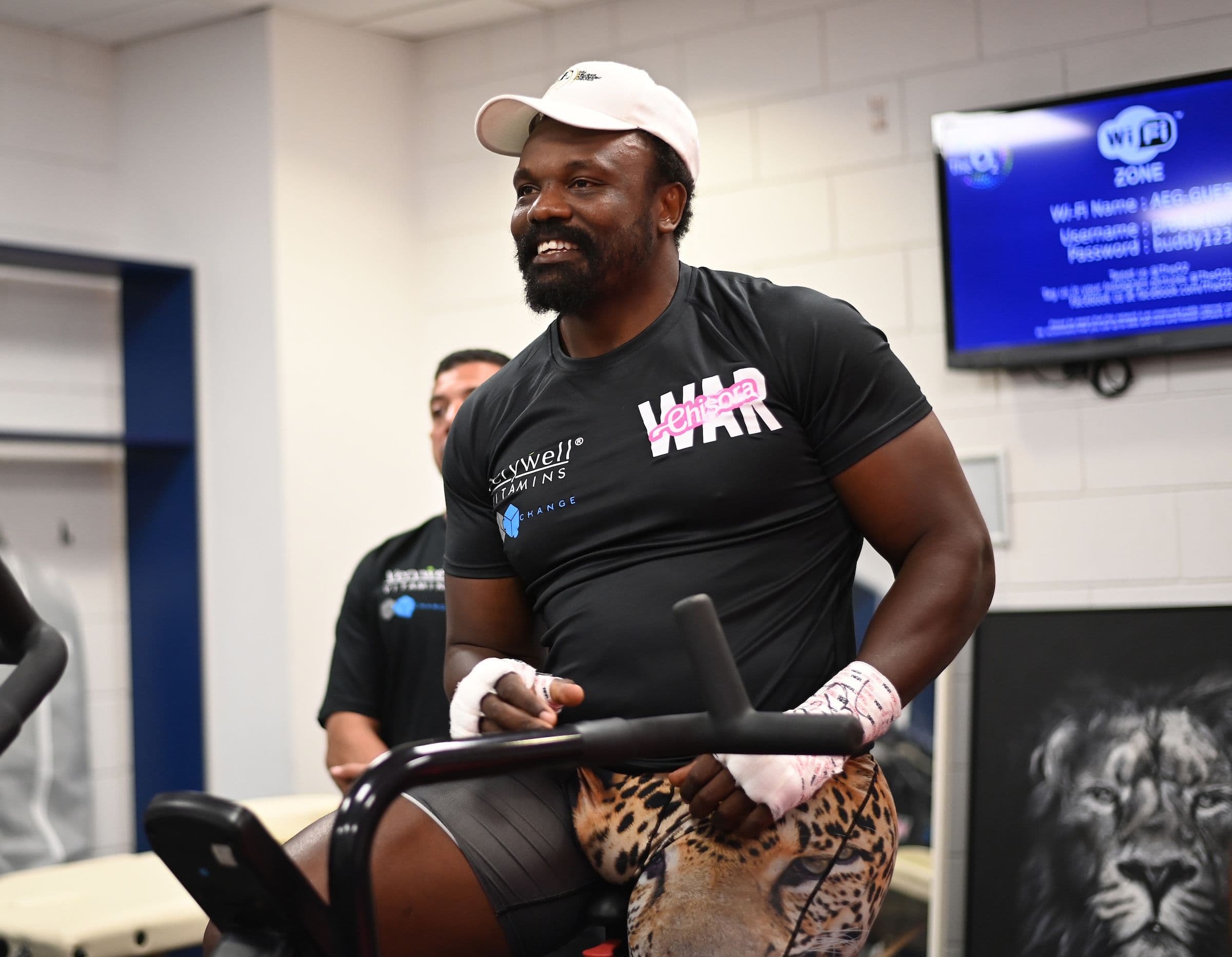 Chisora To Wallin : 'We're Going To Fight, I'm Going To Hurt You!"