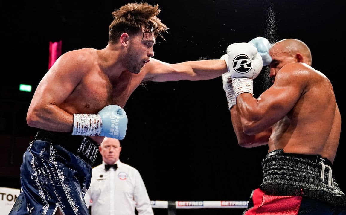 John Hedges beats Ellis Zorro to retain English cruiserweight title