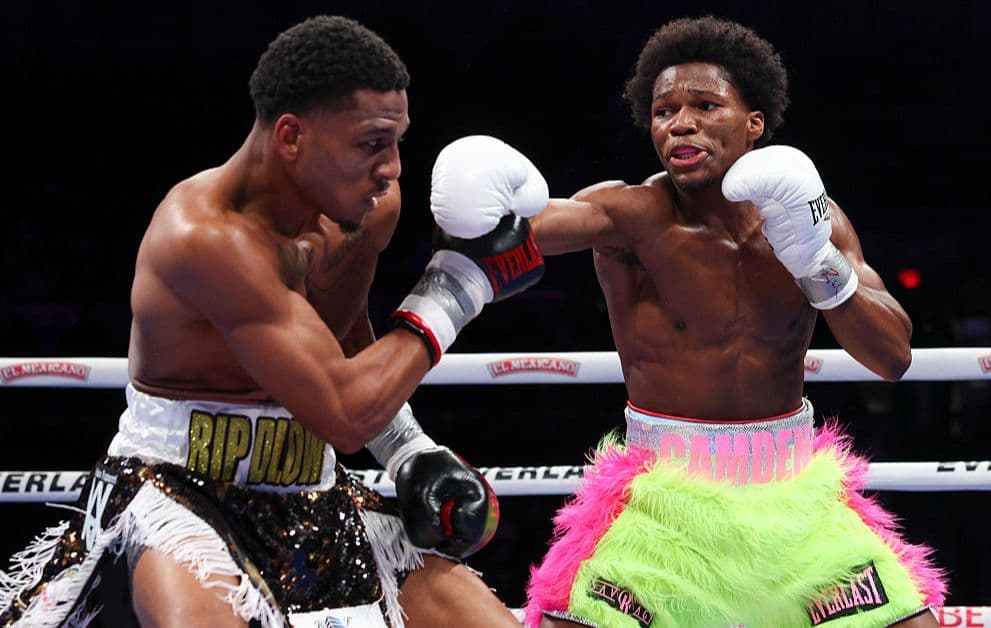 Ray Ford Dominates Thomas Mattice, Wins Ennis-Stanionis Co-Feature Easily On Points