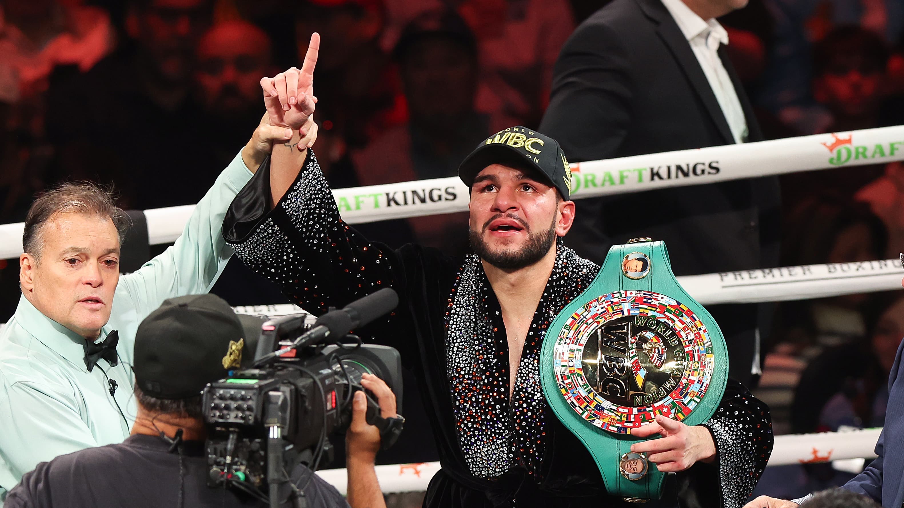 Ramos: Path to middleweight supremacy runs through Adames