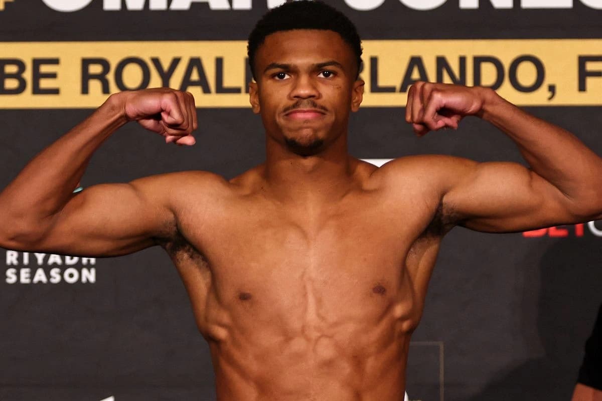 Omari Jones Overpowers Alan Sanchez, Gets 2nd-Round TKO
