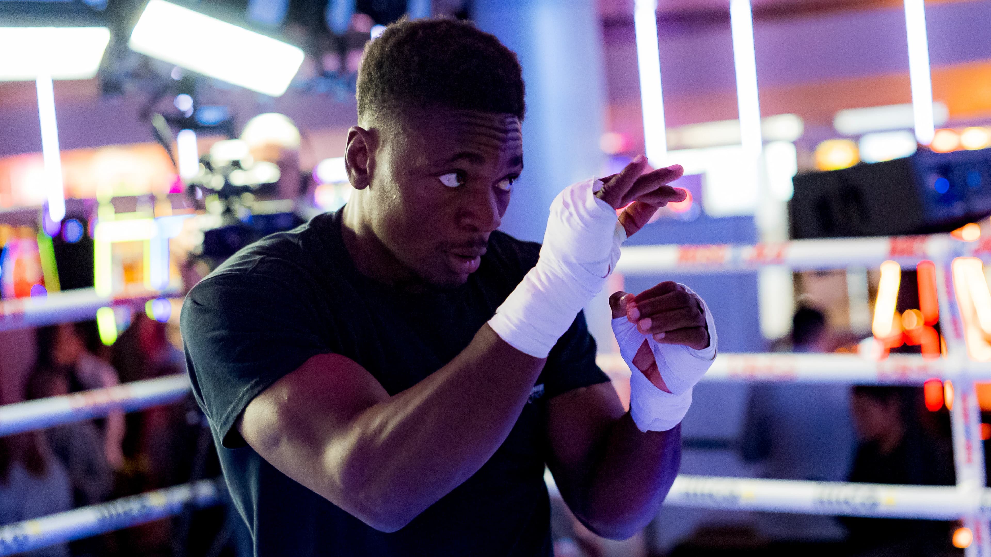 Promoter: Mbilli's discipline, professionalism make him ready for Canelo