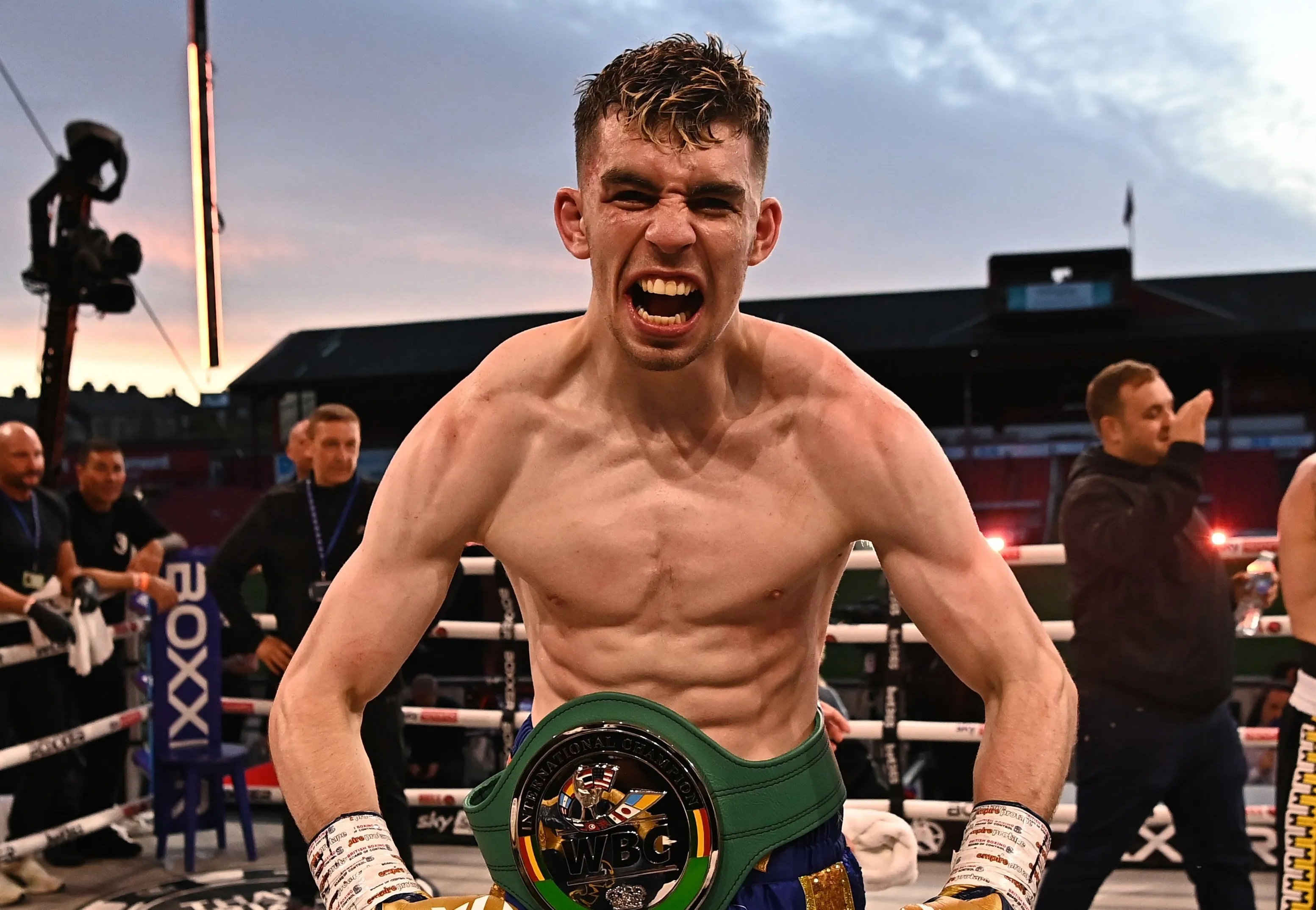 Stevie McKenna signs with Zuffa Boxing, to return June 6