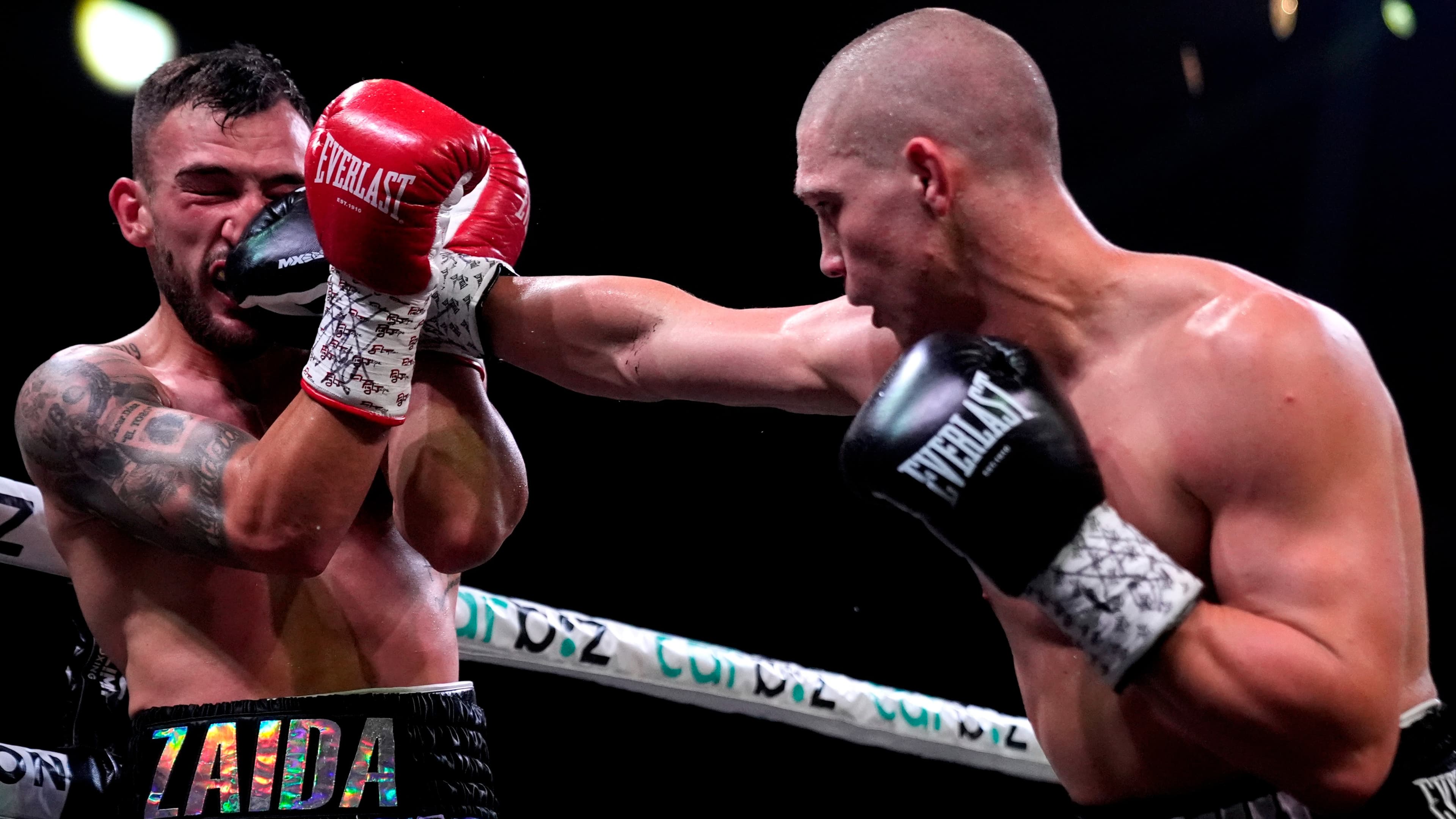 Nikita Tszyu outclasses, stops Oscar Diaz in six one-sided rounds
