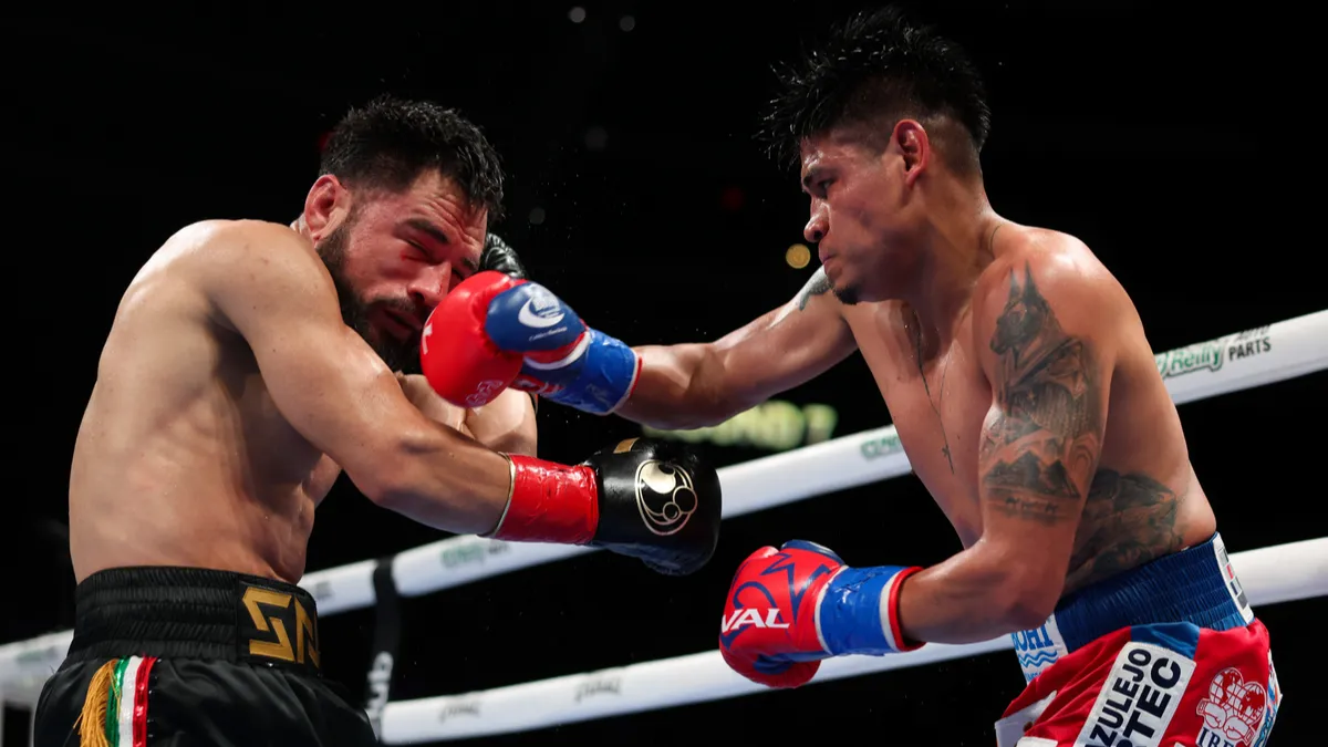 Navarrete outclasses Nunez in 11 rounds, unifies 130-pound titles