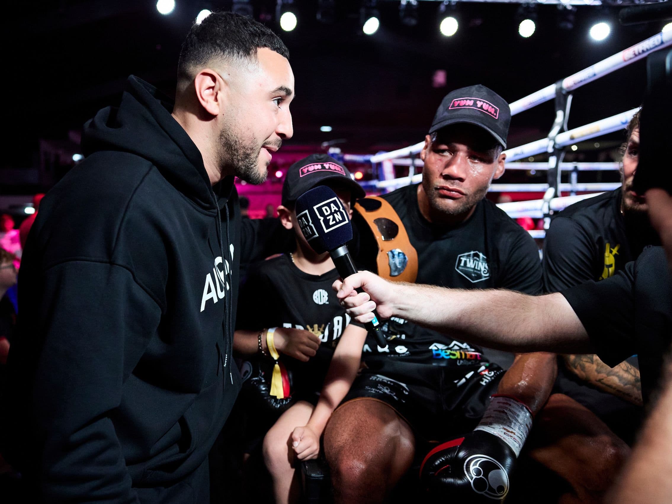 Troy Williamson accepts Callum Simpson fight offer