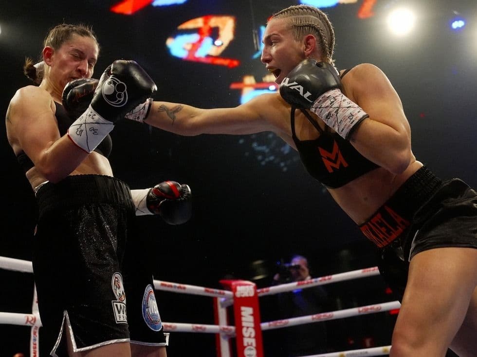 Mikaela Mayer Dominates Mary Spencer, Now Unified 154-Pound World Champion
