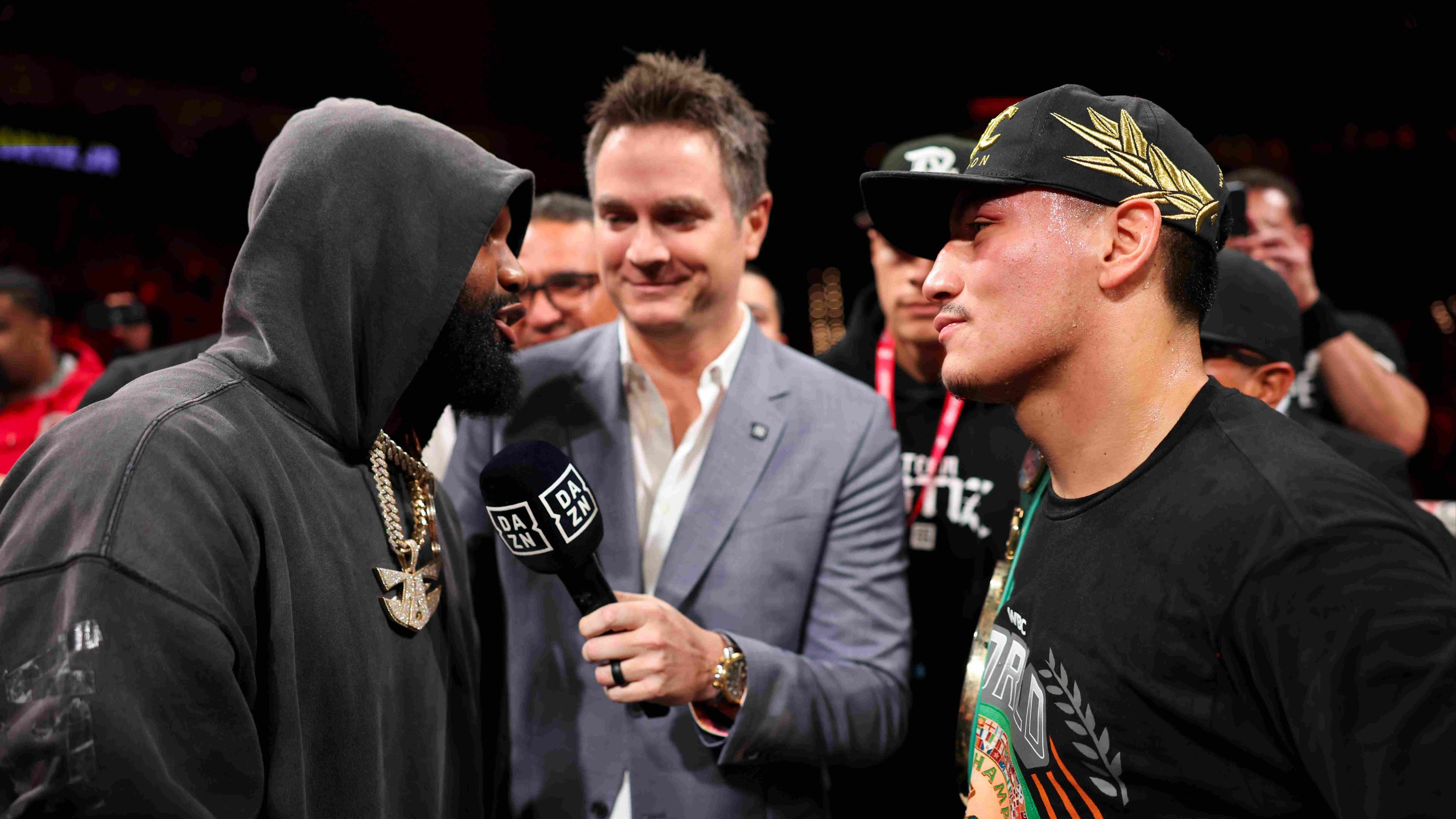 Robert Garcia: Ennis should prioritize Ortiz over Kelly unification