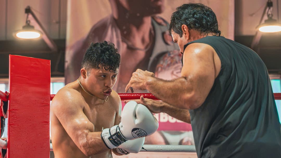 Cruz aims to level up with Reynoso as Bravo looms