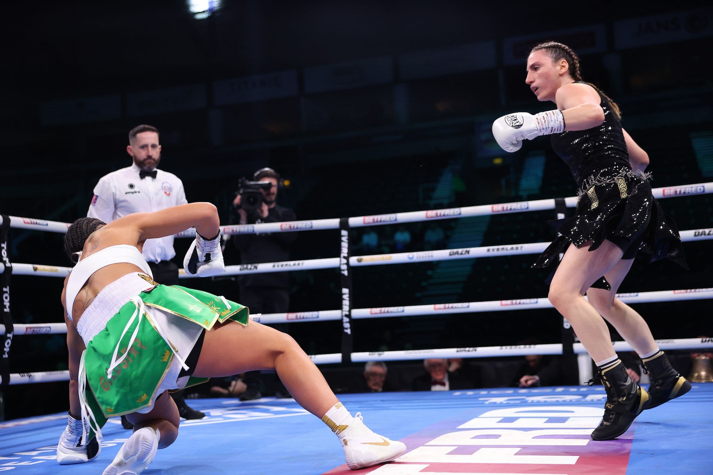 Crocker-Donovan Undercard: Farrell Excels In Hughes Rematch, Turhan's Stunning Statement