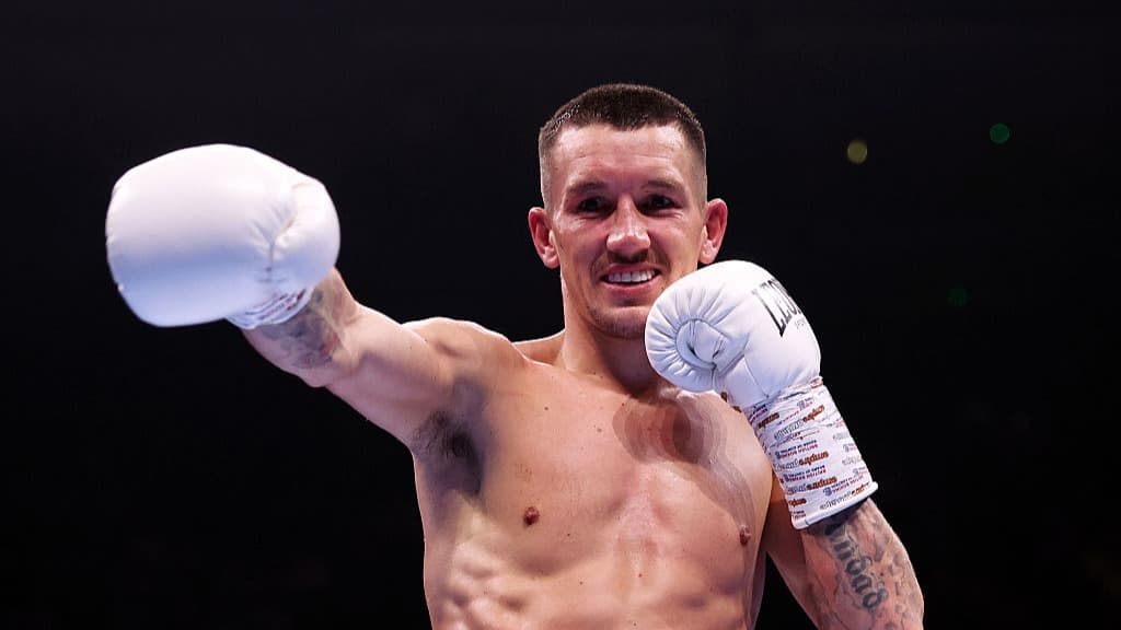 Davies to fight Grandelli for vacant EBU title after Miller withdrawal