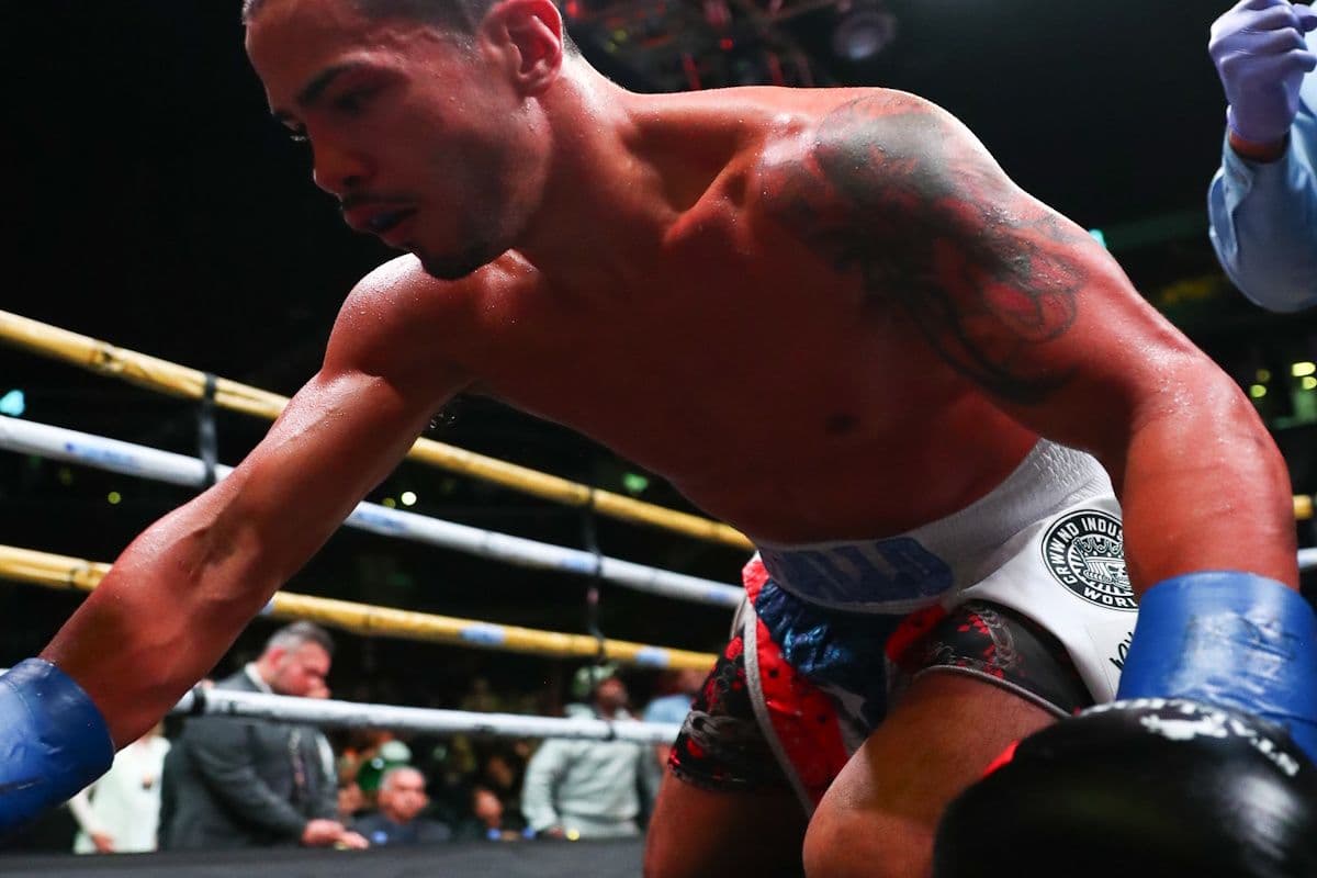danny-garcia-gonzalez-fight (31).jpg